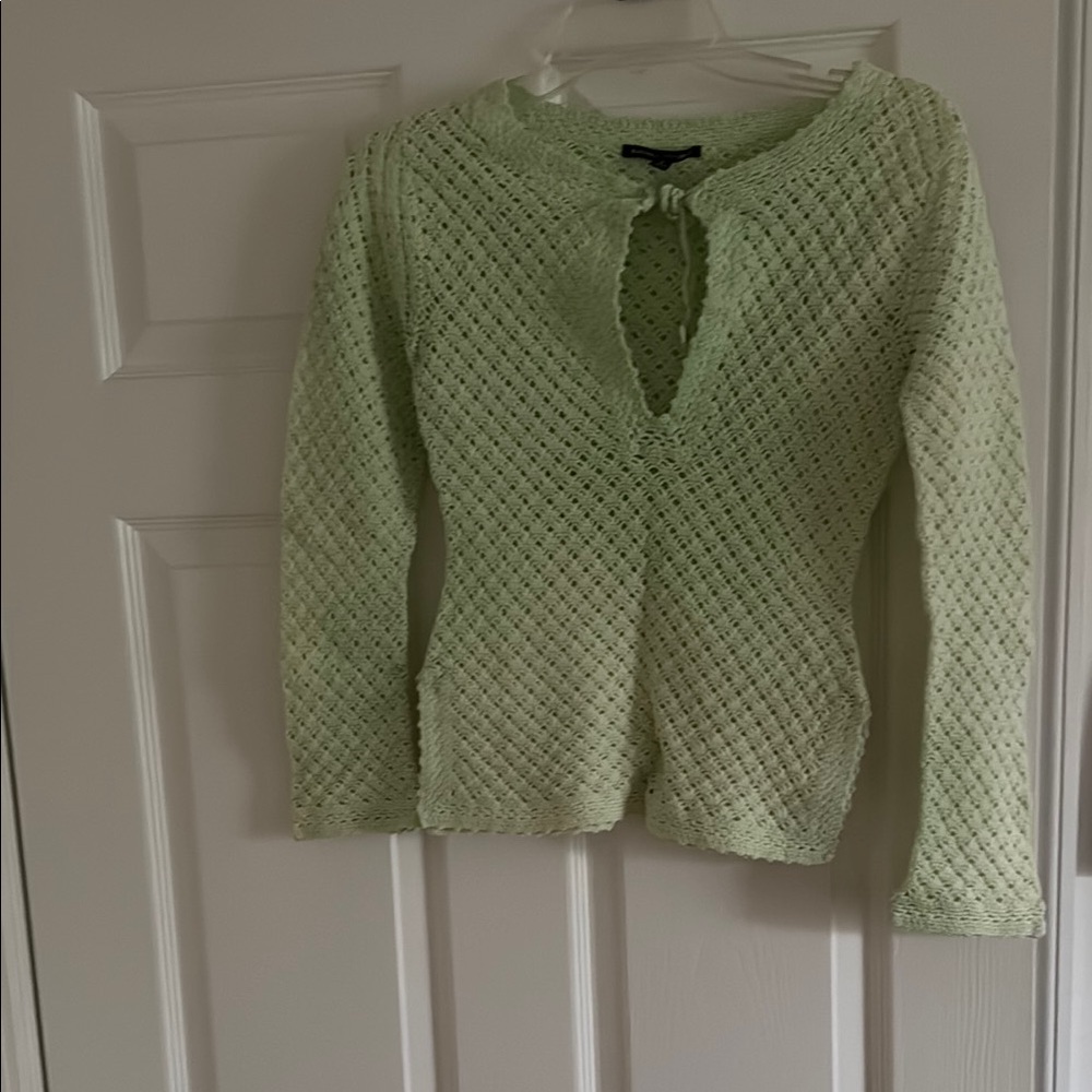 Green V-Neck Sweater with Textured Knit